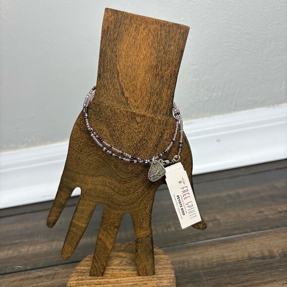 NWT Free Spirit Peyote Bird Thin Beaded Purple Bracelet Sunglasses Charm, Clasp - Picture 2 of 6